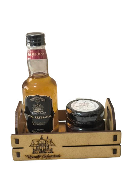 Lembrancinha com mini geleia e mini licor Recanto Schwarzer — foto 6