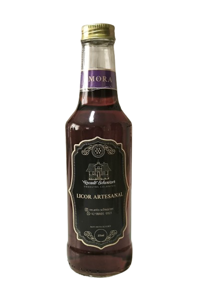 Licor artesanal de amora Recanto Schwarzer